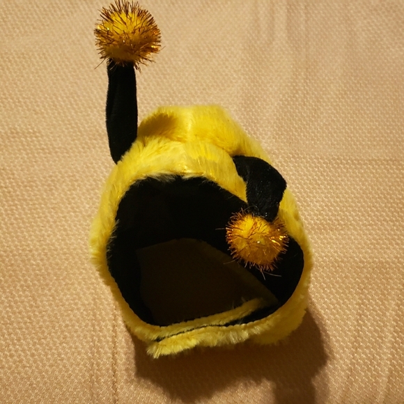 Dog/Pet Bumblebee/Bee Halloween Costume Size Medium - Picture 2 of 6